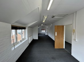 Cavendish Mews, Aldershot to rent Interior Photo- Image 2 of 3