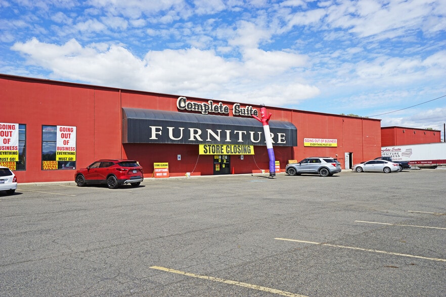 1900 Rudkin Rd, Yakima, WA to rent - Building Photo - Image 2 of 17