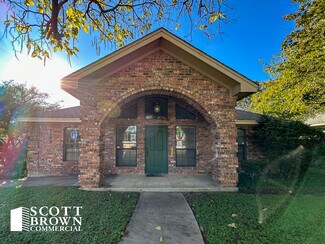 More details for 1005 N Elm St, Denton, TX - Office for Rent