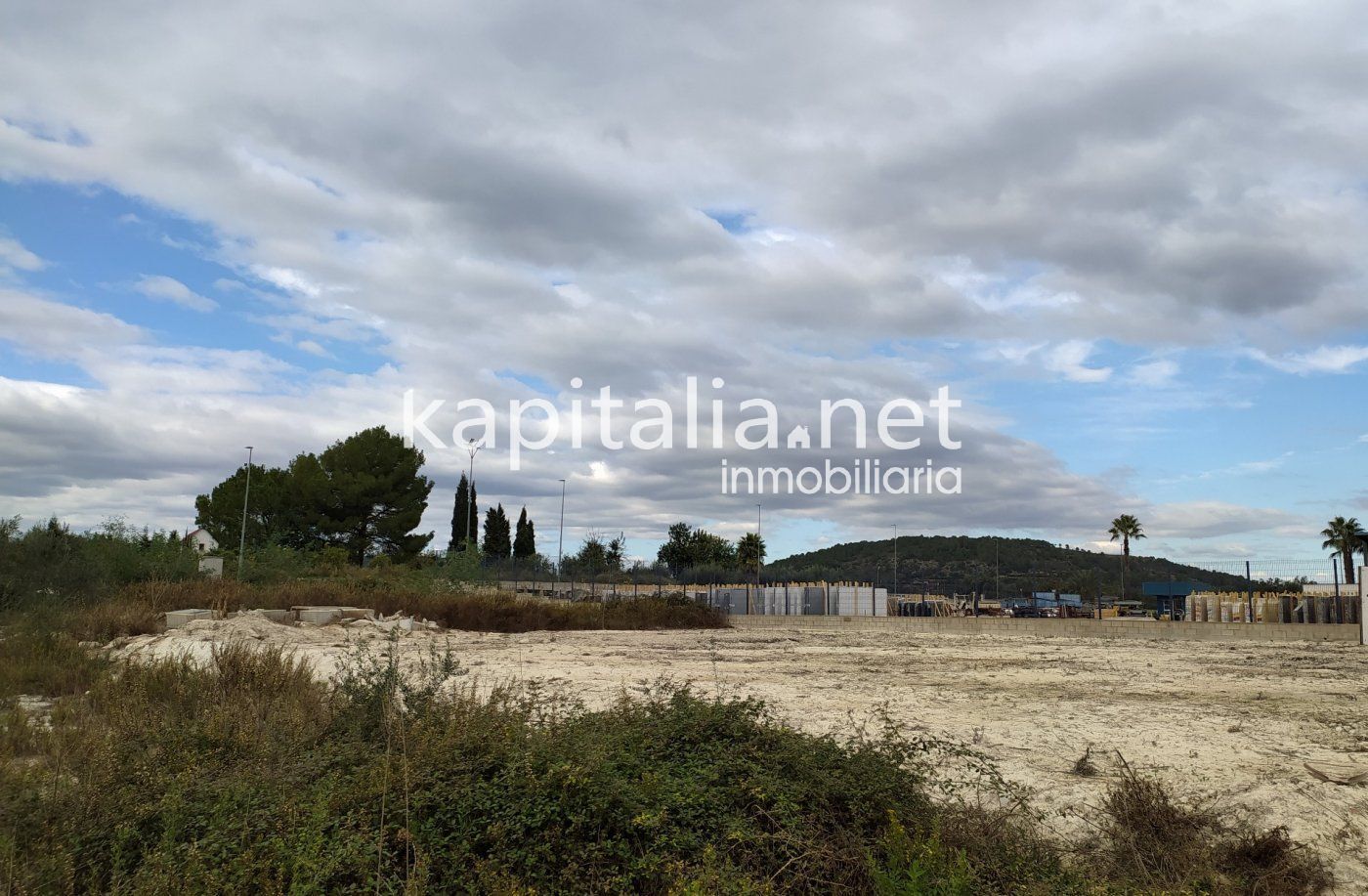 Industrial in Llanera de Ranes, Valencia for sale Building Photo- Image 1 of 2