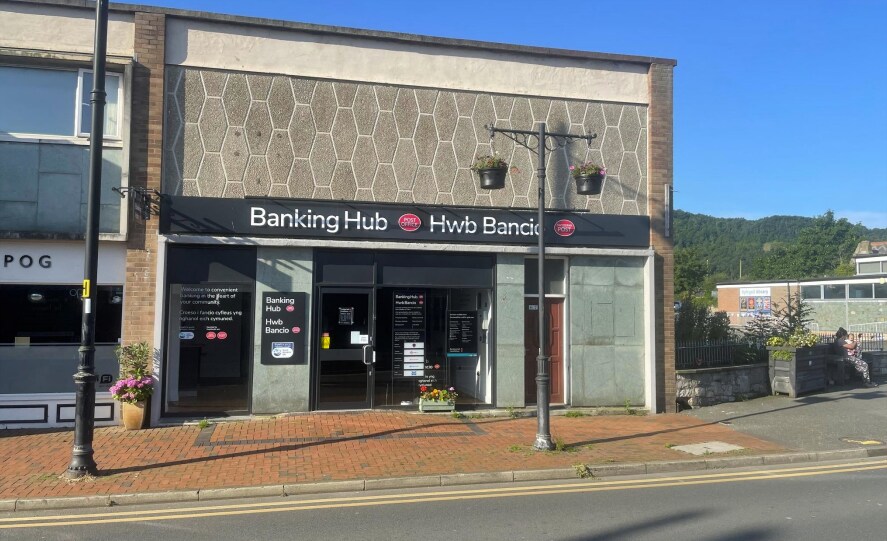 67 Market St, Abergele for sale Primary Photo- Image 1 of 1