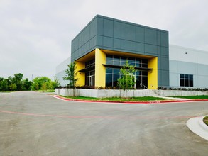 8136 Industry Way, Austin, TX for rent Building Photo- Image 1 of 2