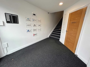 Apollo Ct, Plymouth to rent Interior Photo- Image 2 of 12