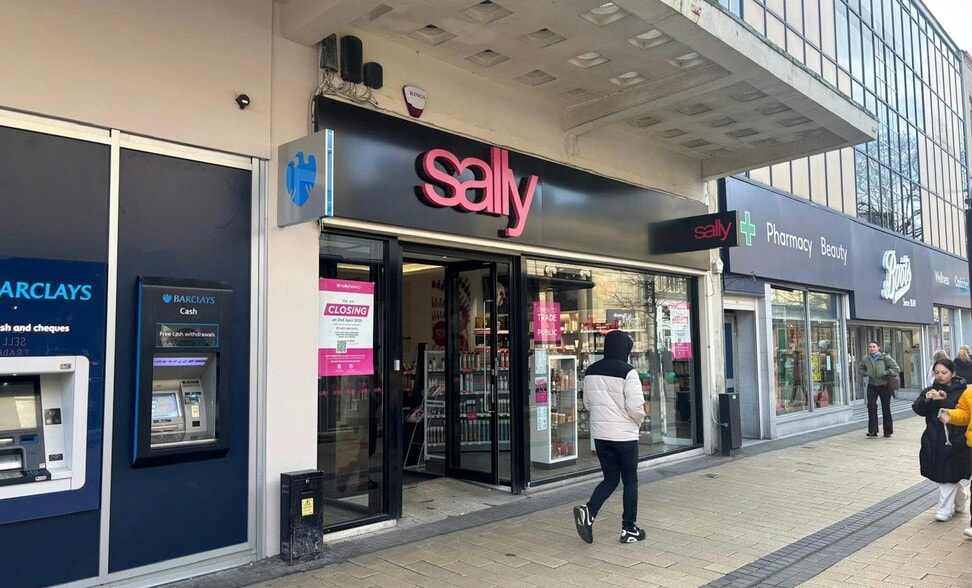 53-57 Broadmead, Bristol to rent - Building Photo - Image 1 of 6