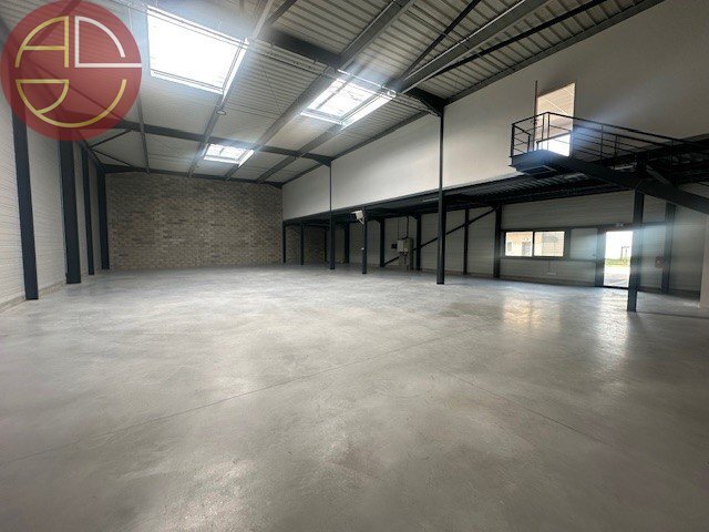 Industrial in Launaguet to rent Interior Photo- Image 1 of 7