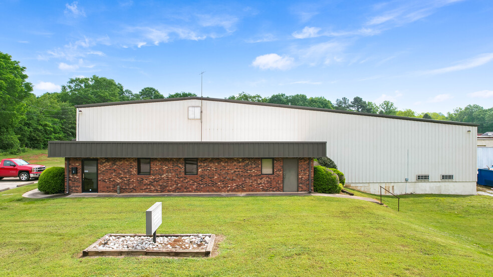 124 N Charleston St, Blacksburg, SC for rent - Building Photo - Image 1 of 51