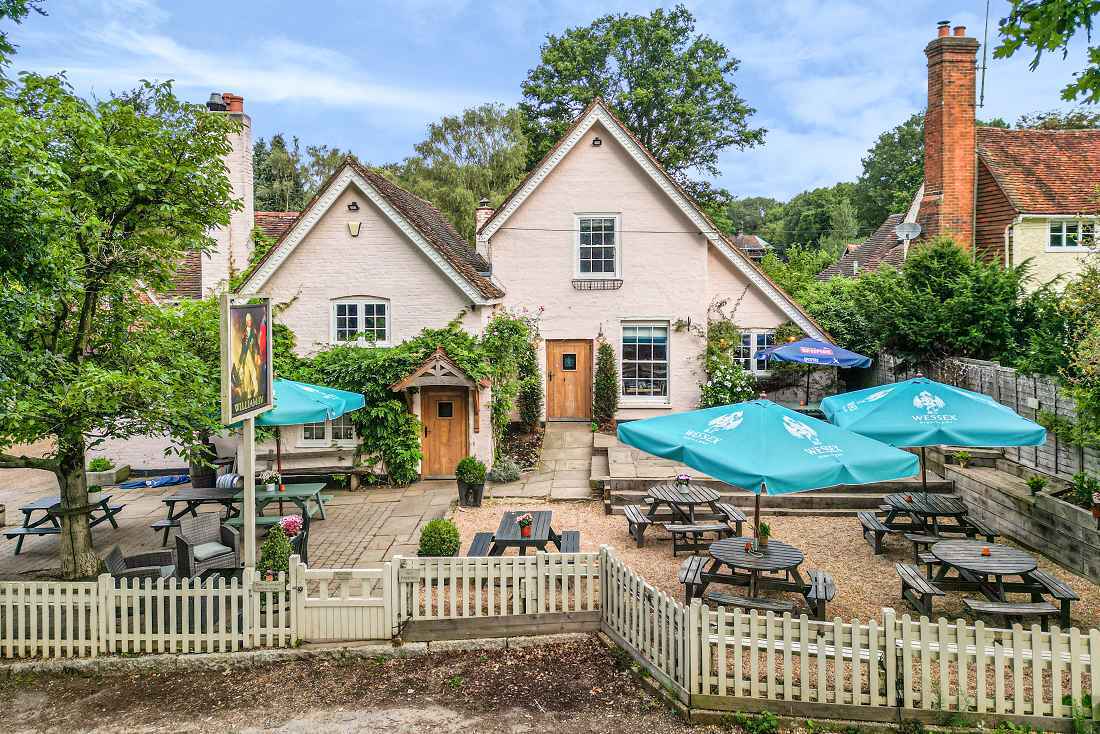 Little London, Albury for sale Primary Photo- Image 1 of 1