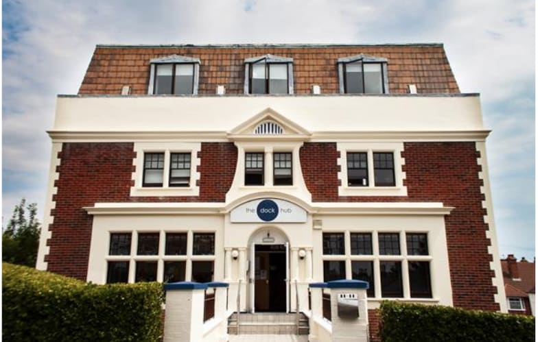 Lorna Rd, Hove to rent Primary Photo- Image 1 of 23