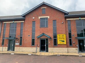 1-7 Nightingale Pl, Wolverhampton to rent Building Photo- Image 1 of 6