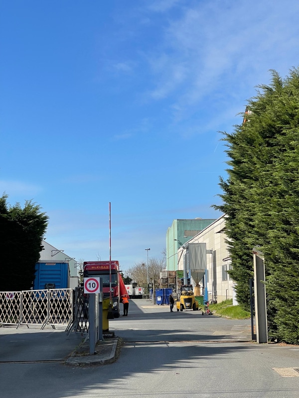 Industrial in Mitry-Mory to rent Building Photo- Image 1 of 12