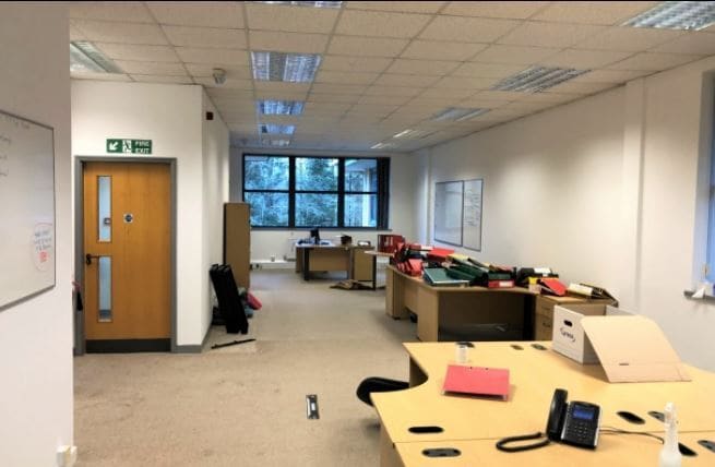 7-8 Pearson Rd, Telford to rent - Interior Photo - Image 2 of 4