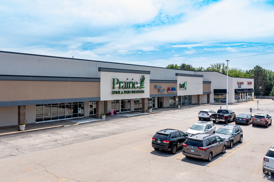 7620 N University St, Peoria, IL for rent - Building Photo - Image 1 of 4