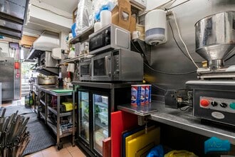 1358 High Rd, London to rent Interior Photo- Image 2 of 7