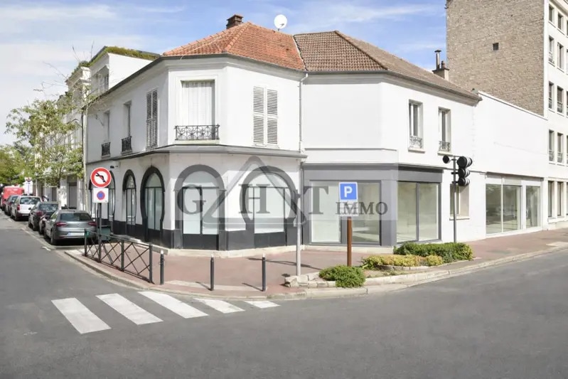 Retail in Saint-Maur-des-Fossés to rent - Building Photo - Image 1 of 11