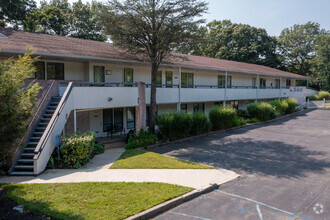 340 Veterans Memorial Hwy, Commack, NY for rent Building Photo- Image 1 of 6