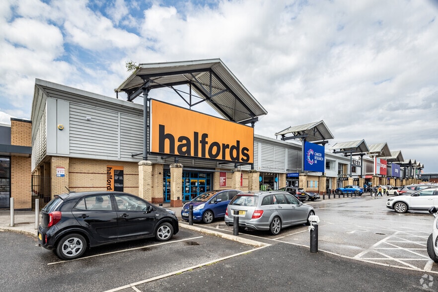 Parsonage Way, Leigh for sale - Primary Photo - Image 1 of 1