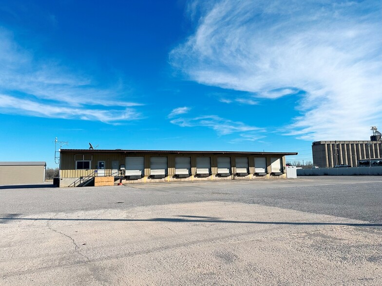 1801 N 4th St, Enid, OK for sale - Building Photo - Image 1 of 1