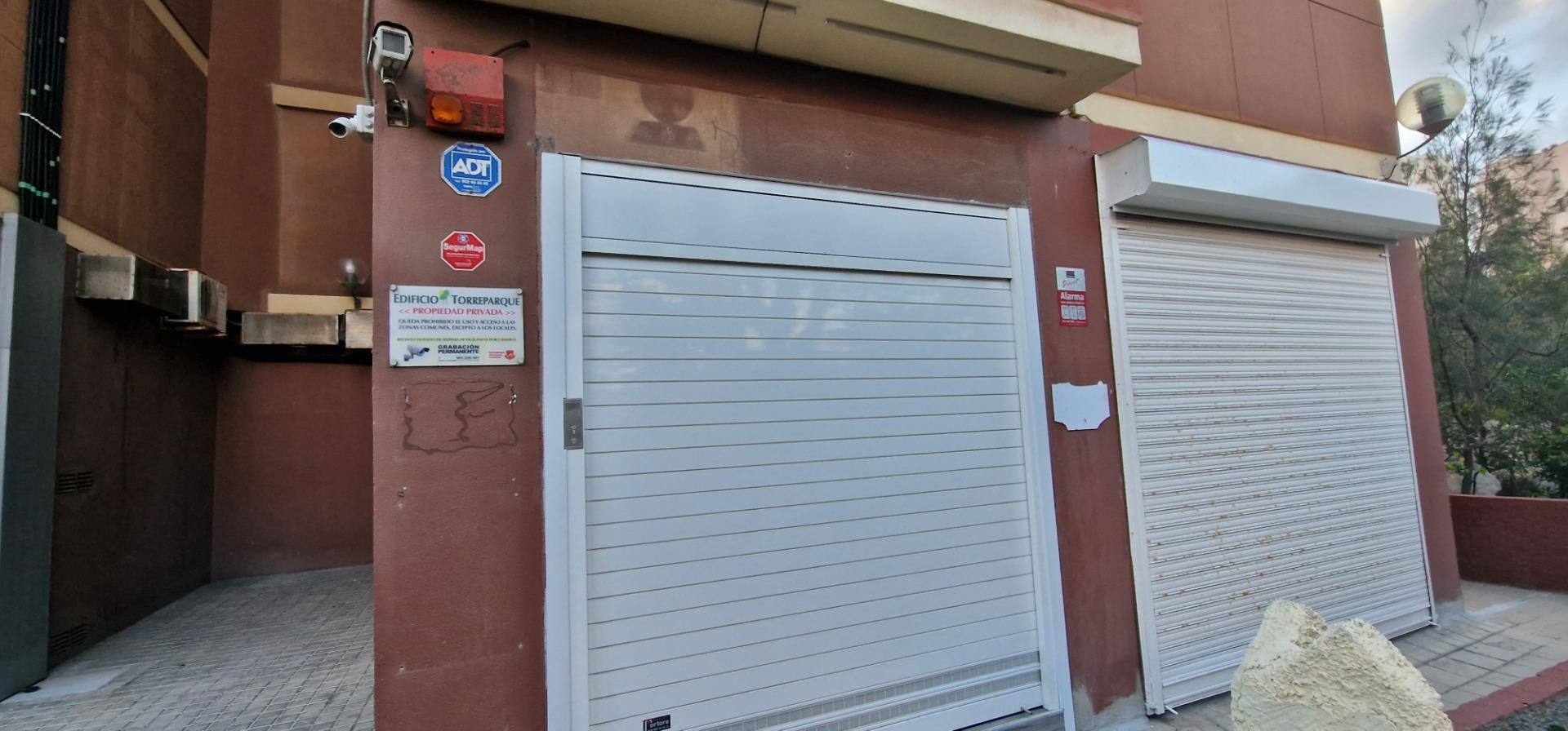 Calle Aconcagua, 6, Las Palmas de Gran Canaria, Las Palmas to rent Primary Photo- Image 1 of 16