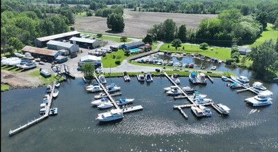 9170 Horseshoe Island Rd, Clay, NY for sale Building Photo- Image 1 of 7