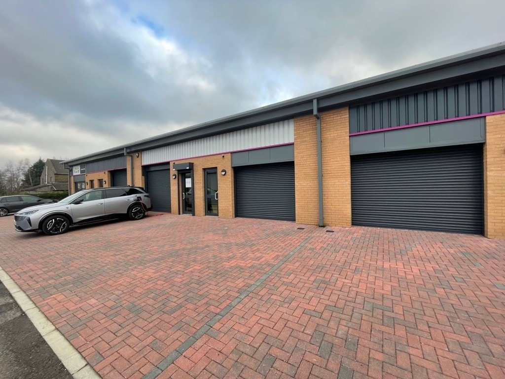 Haslingden Rd, Blackburn, LAN BB1 2NF - Unit M2 -  - Interior Photo - Image 2 of 6