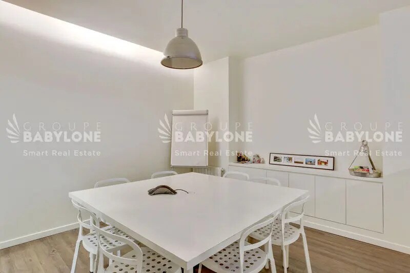 Office in Paris for sale - Interior Photo - Image 3 of 6