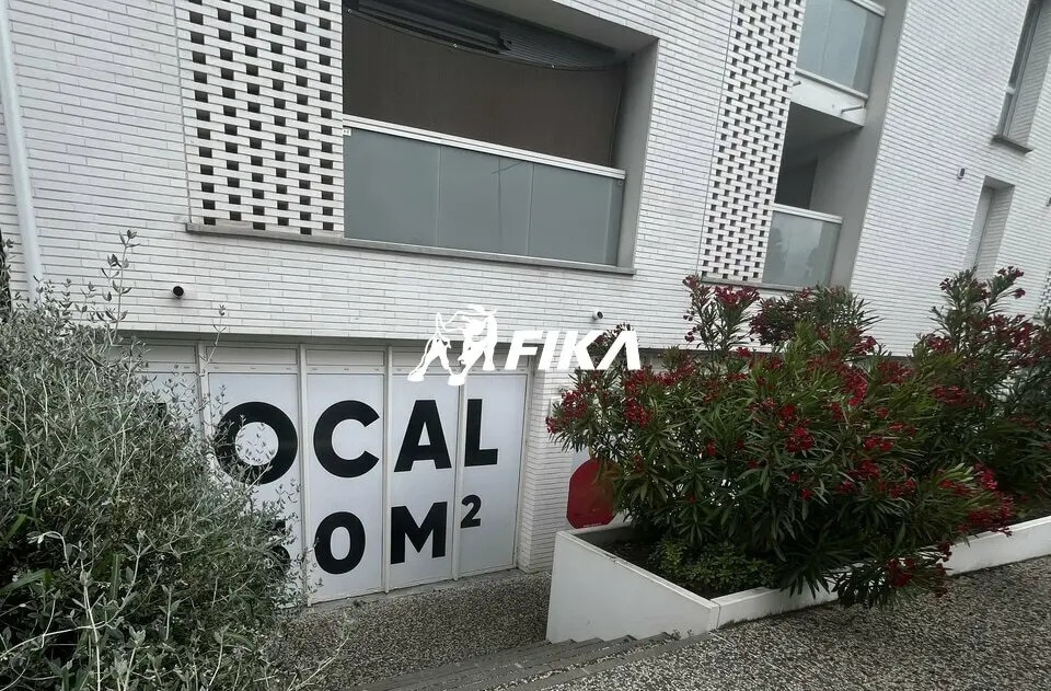Vente Commerce 155 m² - Photo 1