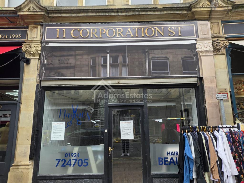 11 Corporation St, Dewsbury to rent Building Photo- Image 1 of 4