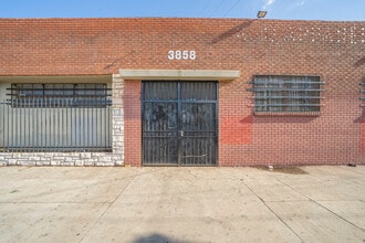 3858 Broadway Pl, Los Angeles, CA to rent Building Photo- Image 1 of 50