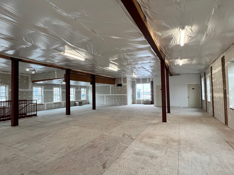 2030 Aliceanna St, Baltimore, MD to rent - Building Photo - Image 2 of 9