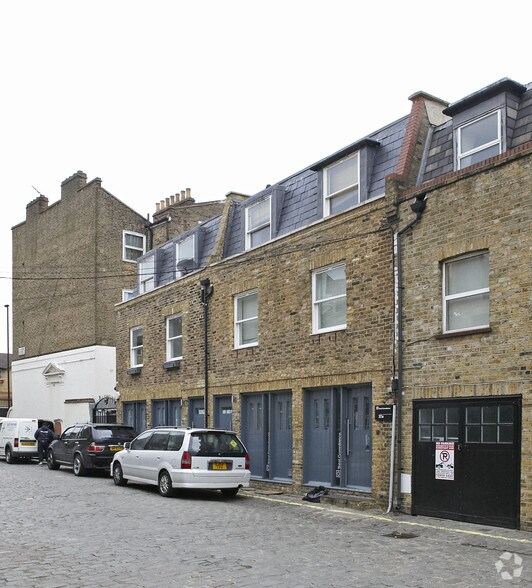 37-39 Chippenham Mews, London for sale - Primary Photo - Image 1 of 1