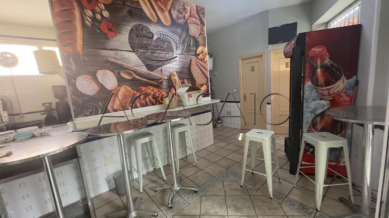 Retail in San Martín de la Vega, Madrid to rent Interior Photo- Image 1 of 10