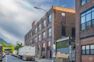 250 44th St, Brooklyn, NY for sale Primary Photo- Image 1 of 1