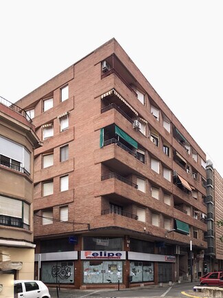 More details for Calle Santa Leocadia, 3, Talavera de la Reina - Retail to Rent
