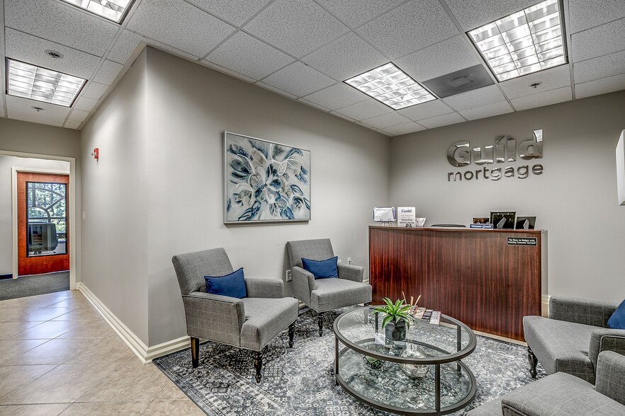 2050 Corporate Centre Dr, Myrtle Beach, SC for rent - Interior Photo - Image 3 of 3