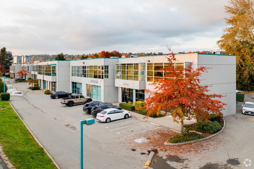 8980 Fraserwood Crt, Burnaby V5J 5H7 UK