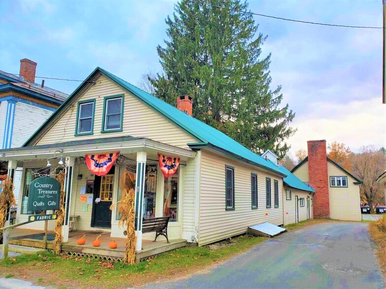 12 Common St, Chester, VT for sale - Building Photo - Image 1 of 1