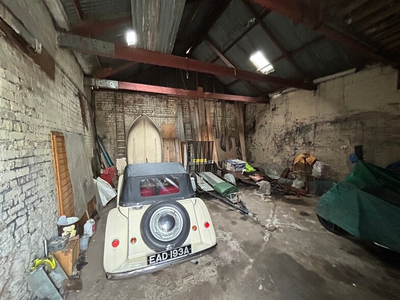 10 Sydenham Ln, Bristol for sale - Building Photo - Image 3 of 6