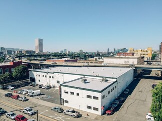 More details for 111 SE Yamhill St, Portland, OR - Industrial for Sale