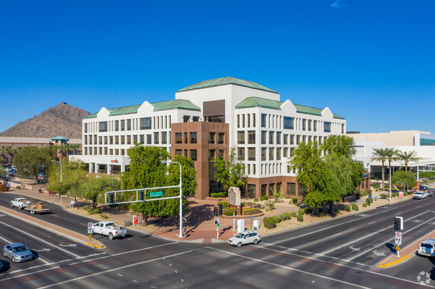 7150 E Camelback Rd, Scottsdale, AZ for rent - Building Photo - Image 1 of 9