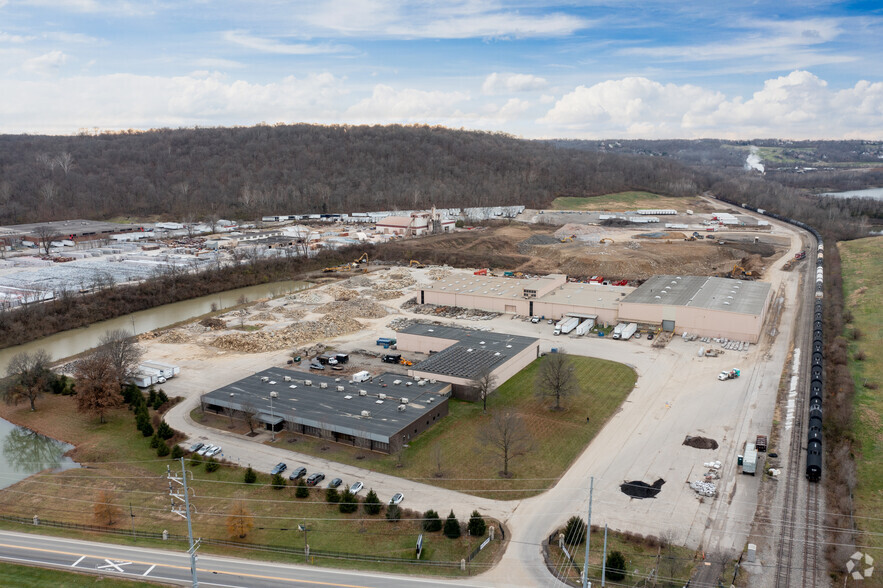 8361 Broadwell Rd, Anderson, OH for rent - Building Photo - Image 1 of 12