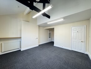 14 Angel Cres, Bridgwater to rent Interior Photo- Image 2 of 6