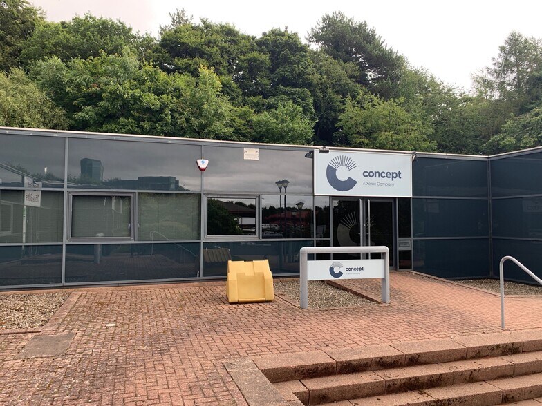 Gemini Crescent, Dundee to rent - Building Photo - Image 1 of 14