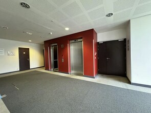 Office in Rosny-sous-Bois to rent Building Photo- Image 2 of 5