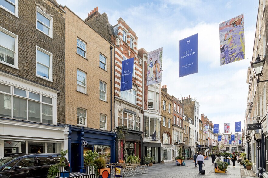 47-48 South Molton St, London to rent - Building Photo - Image 3 of 3