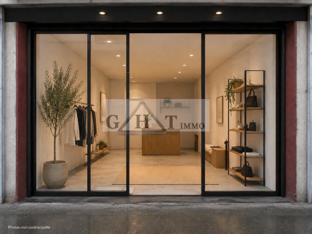 Retail in Maisons-Alfort to rent Building Photo- Image 1 of 2
