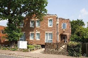 2-4 Packhorse Rd, Gerrards Cross for sale - Primary Photo - Image 1 of 1