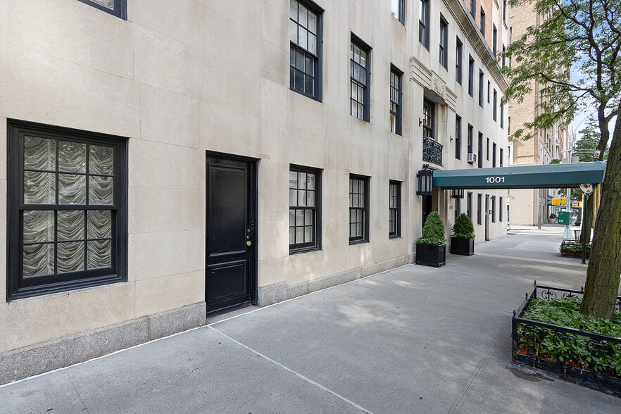 1001 Park Ave, New York, NY for sale - Primary Photo - Image 1 of 1