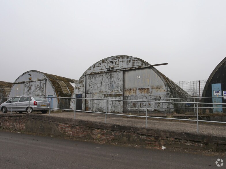 Boughton Industrial Estate, Boughton for sale - Building Photo - Image 3 of 3