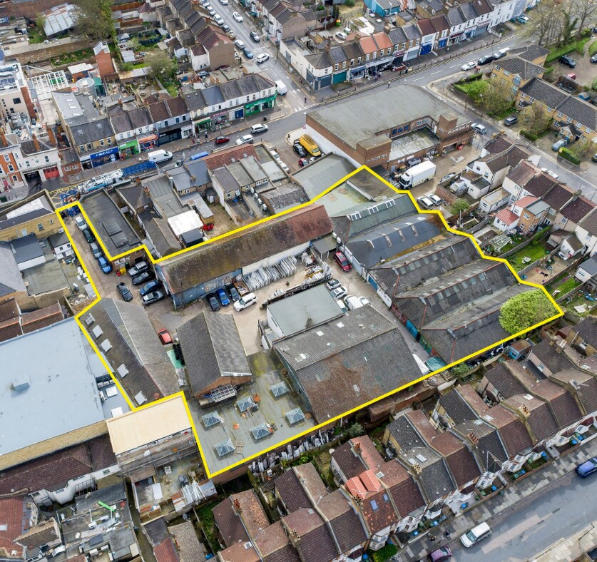 Lakedale Rd, London for sale Building Photo- Image 1 of 1