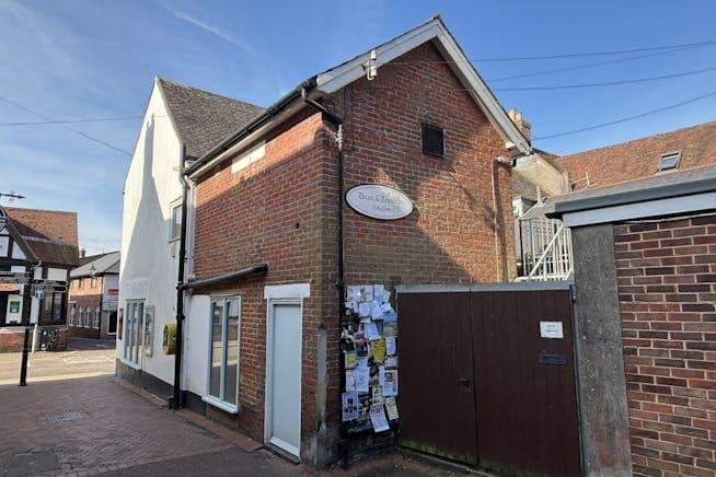 26-28 High St, Ringwood to rent - Building Photo - Image 3 of 3